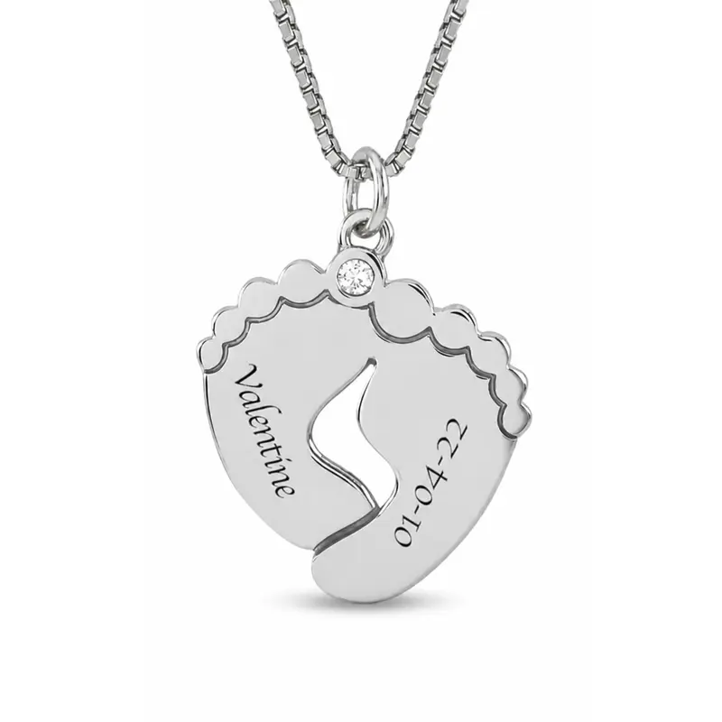 Collier cadeau de naissance, Pendentif pieds de bébé personnalisé - Les Bijoux de Mélanie