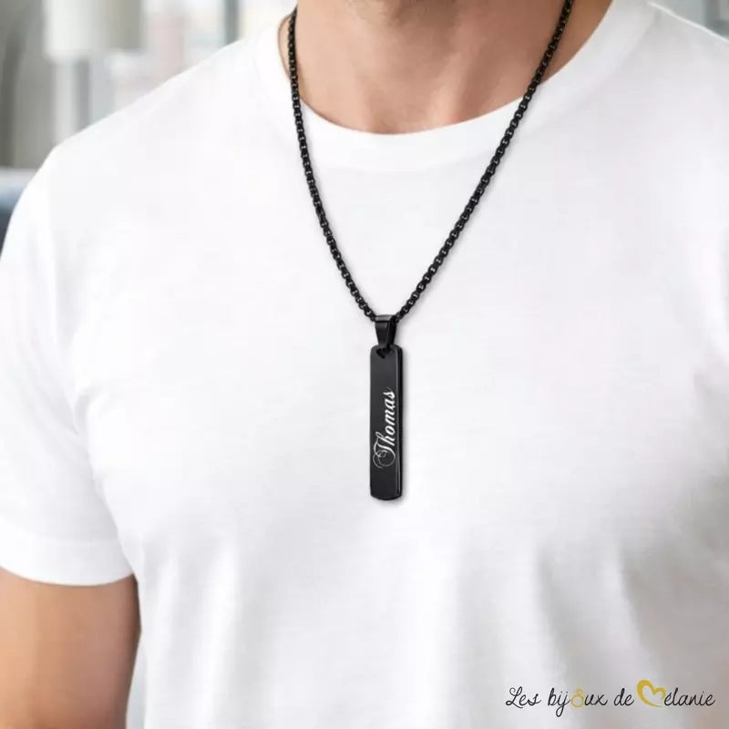 Collier barre verticale gravé en livraison express - Les Bijoux de Mélanie