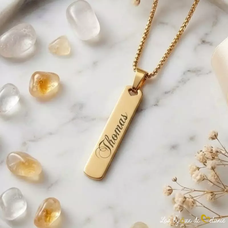 Pendentif gravé fabriqué en France - Les Bijoux de Mélanie